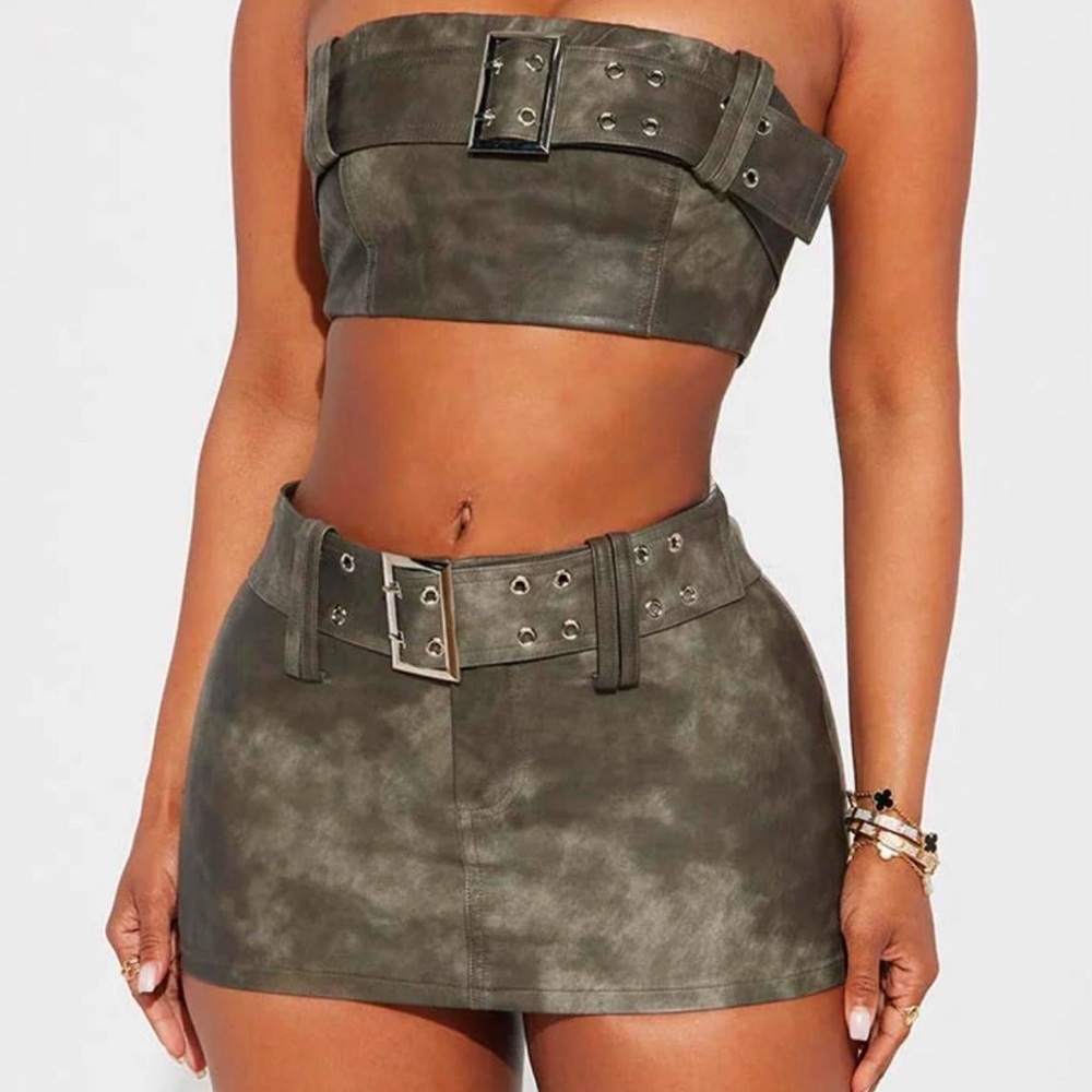 Fashion Nova Green Mini Skirt Casual Night Out